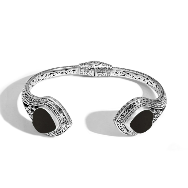 Hearts of the Sea Black Shell Sterling Silver Bangle