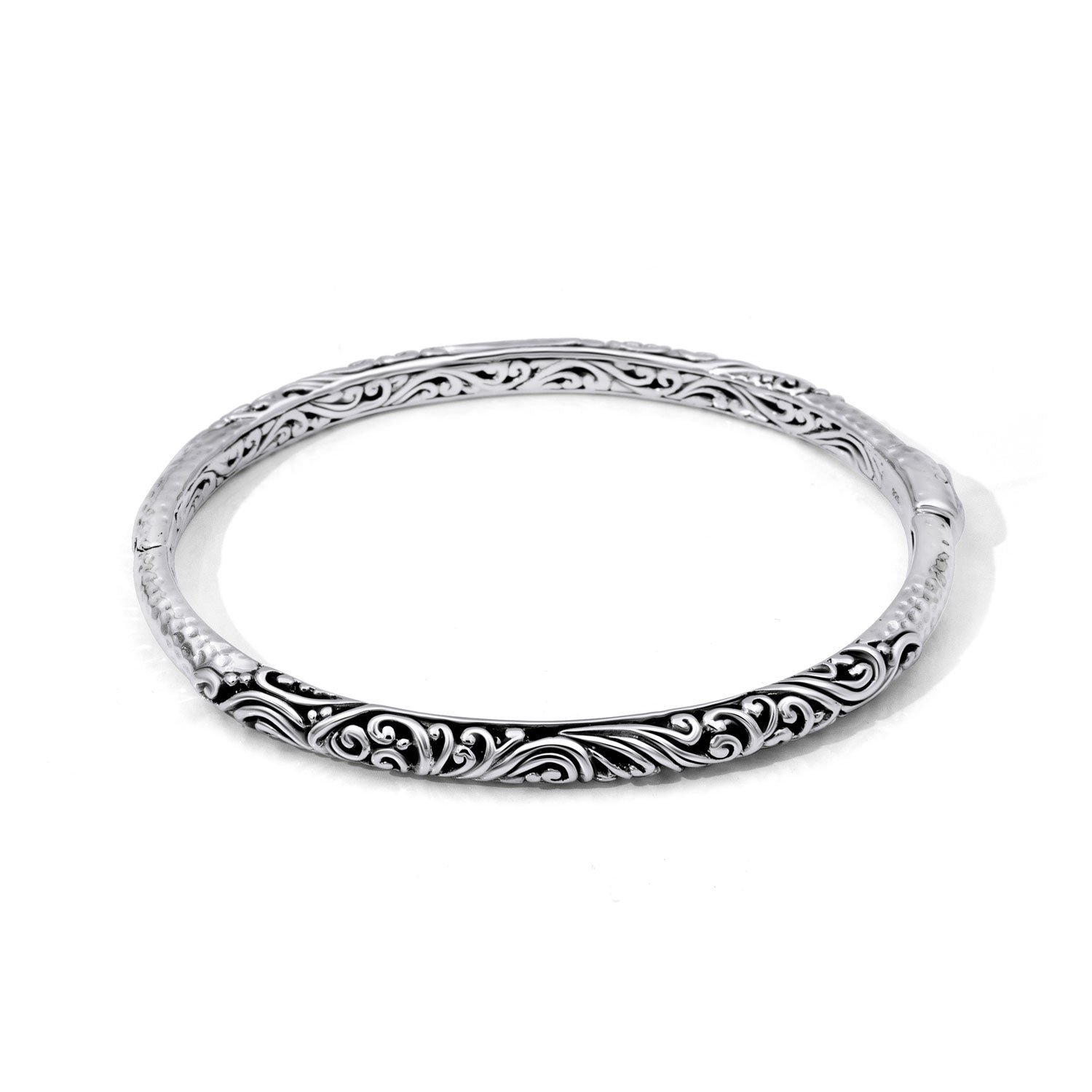 Eternal Flow – Balinese Artisan Sterling Silver Bangle