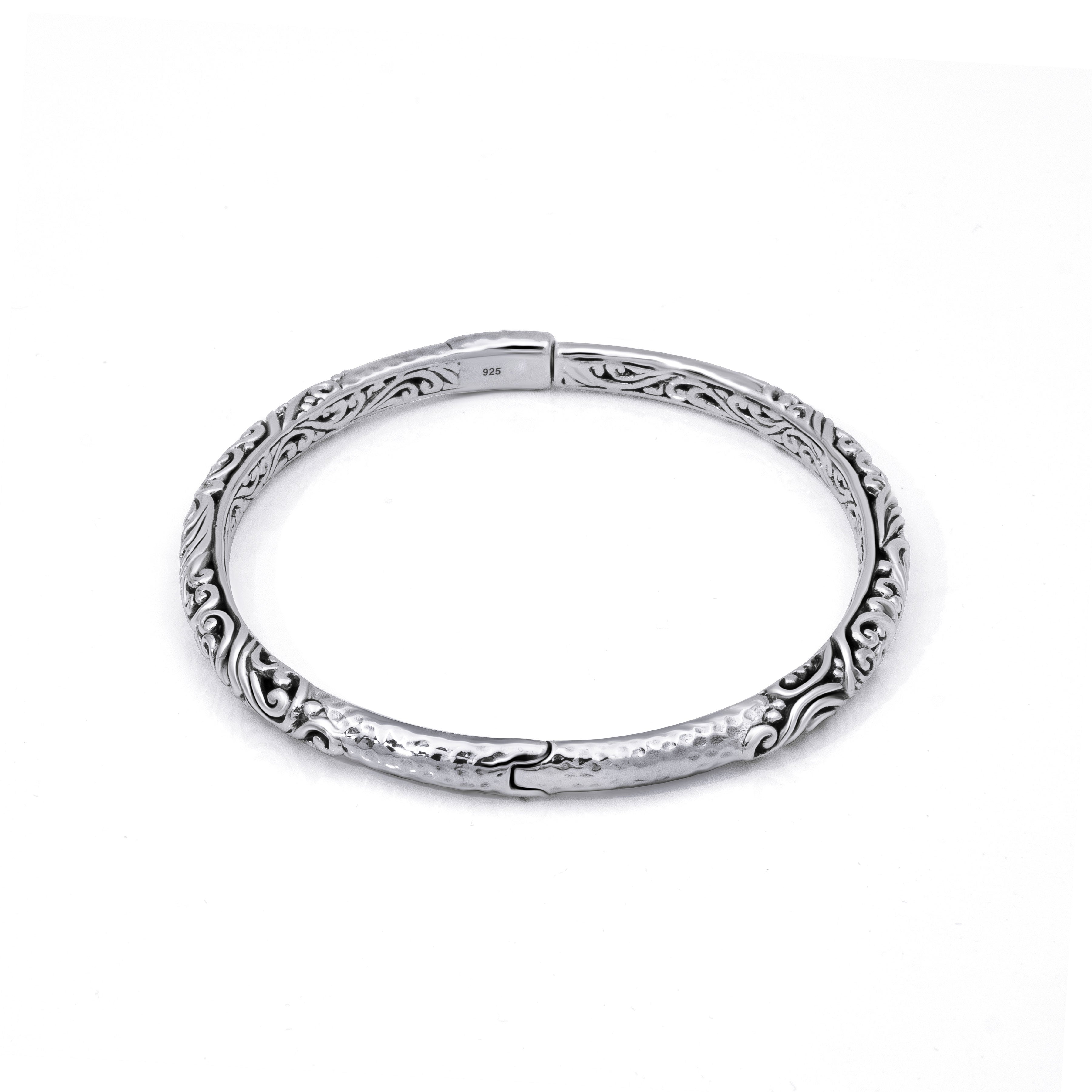 Eternal Flow – Balinese Artisan Sterling Silver Bangle